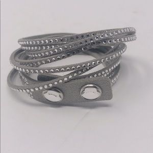 NWOT Grey Leather rhinestone strips wrap bracelet